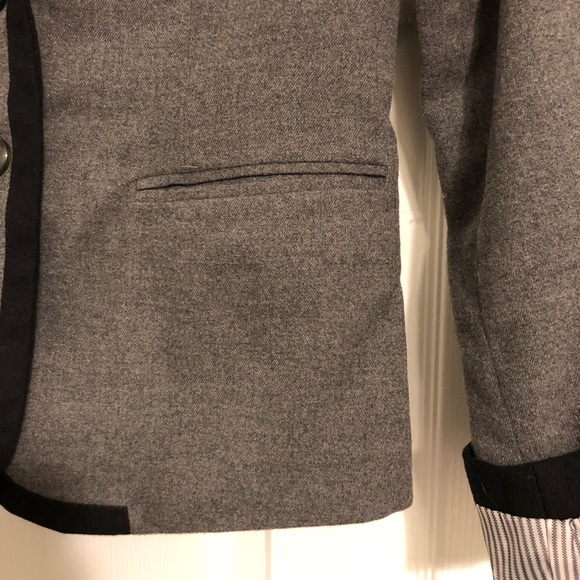 Merona Gray with Black Trim Blazer - Picture 6 of 7